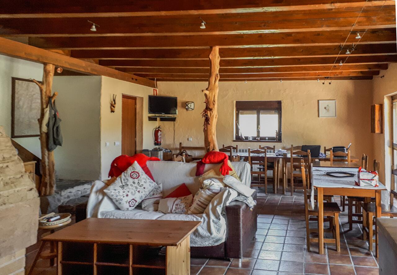 Albergue A'Noguera Castiello de Jaca Ngoại thất bức ảnh