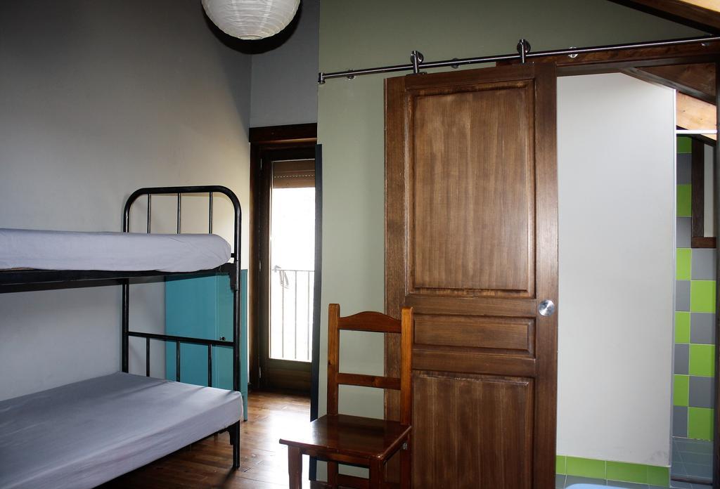 Albergue A'Noguera Castiello de Jaca Ngoại thất bức ảnh
